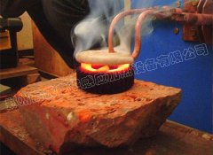 中频感应加热机对工件进行平面淬火