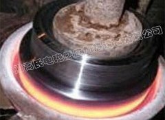 中频感应加热电源对支重轮进行淬火热处理